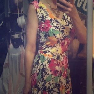 Ralph Lauren summer dress sz small colorful classy super flattering..